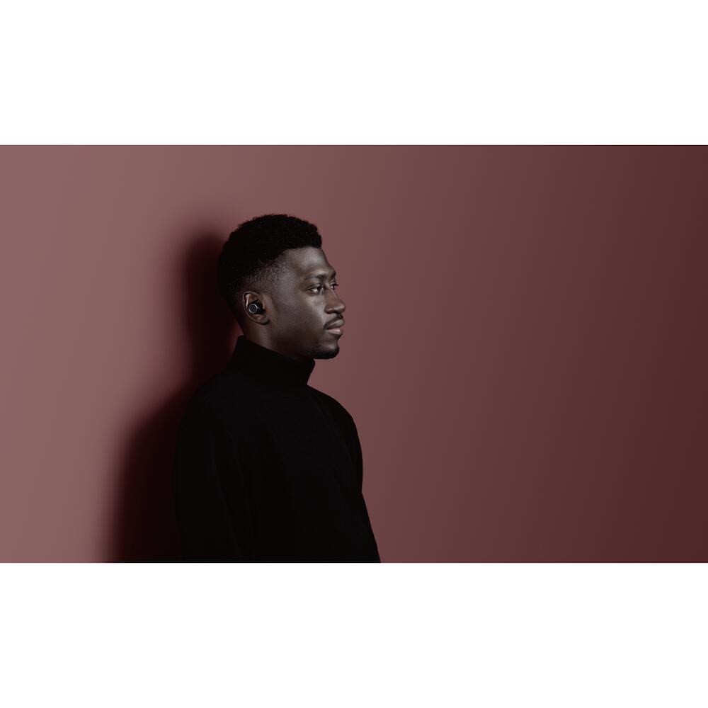 【販売終了】Bluetooth®対応完全ワイヤレスカナル型ヘッドホン MXH-BTW2000BK ブラック